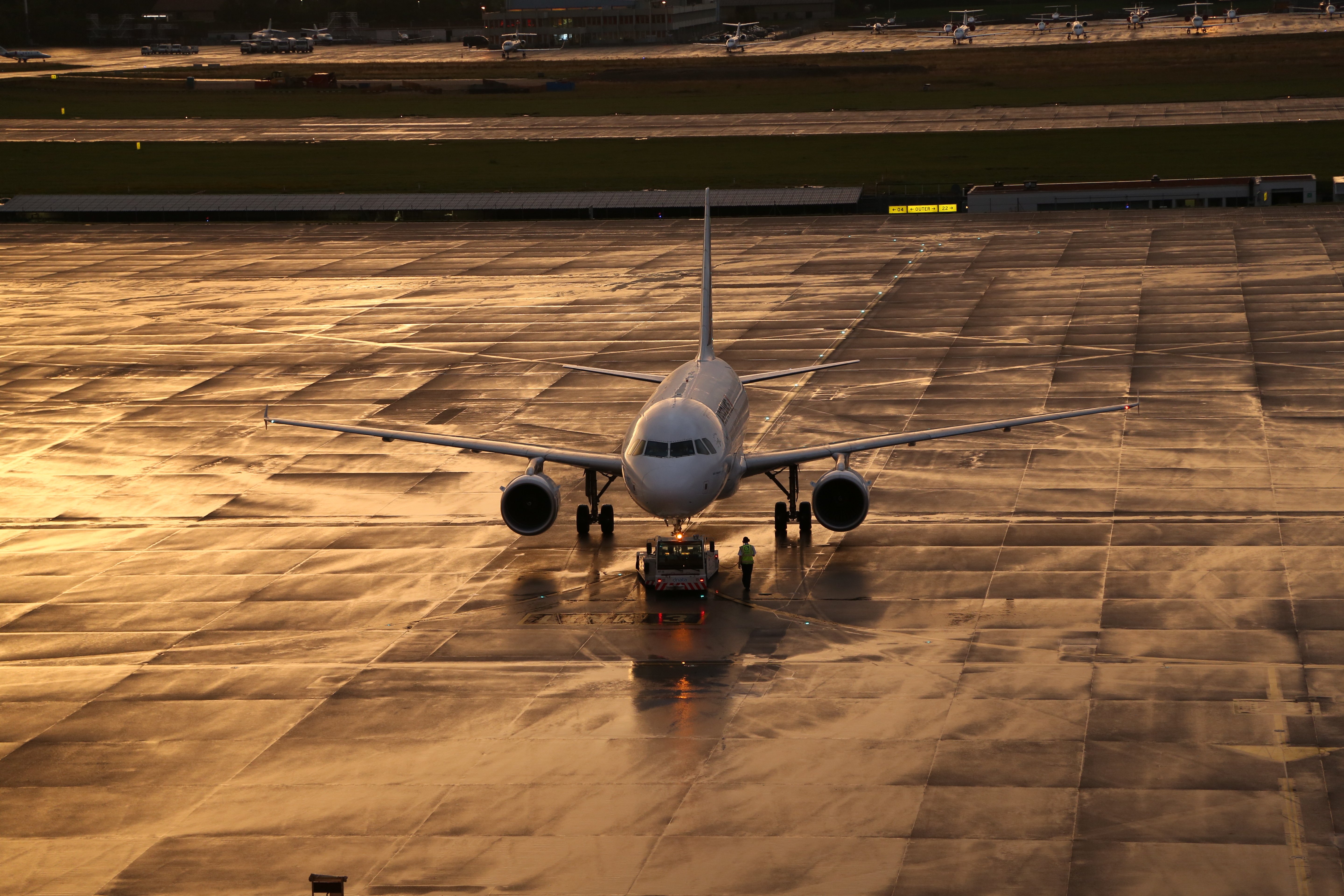 Tarmac après-pluie